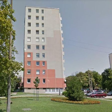 Zsuzsi Apartman Шиофок Экстерьер фото