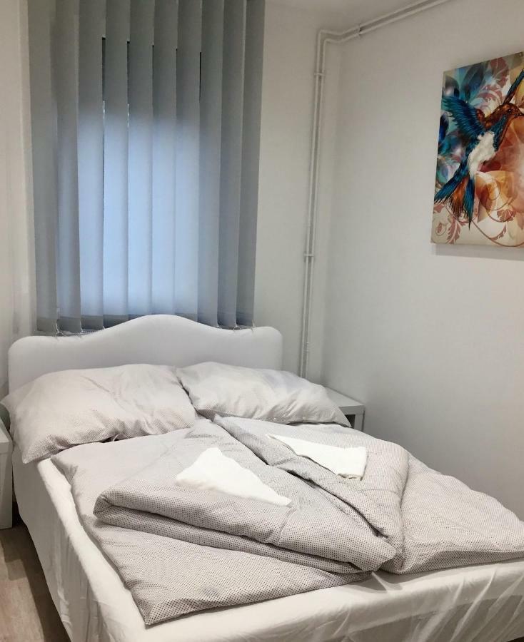 Zsuzsi Apartman Шиофок Экстерьер фото